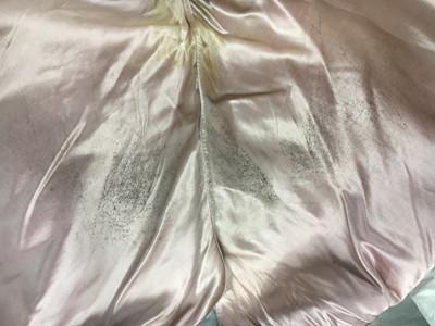 Lot 425 - A gentleman's embroidered pale lilac satin suit, probably French, circa 1780