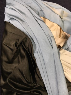Lot 378 - A Pierre Balmain haute couture tricolour silk sheath, circa 1955