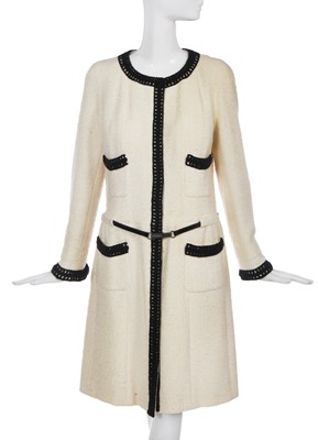 Lot 150 - A Chanel by Karl Lagerfeld white bouclé wool-blend coat-dress, Autumn-Winter 2000-01