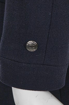 Lot 30 - A Chanel navy wool crêpe suit, Autumn-Winter 1997-98