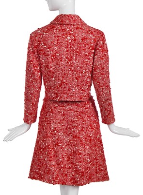 Lot 32 - A Chanel red and white speckled bouclé wool-blend suit, Autumn-Winter 2001-02