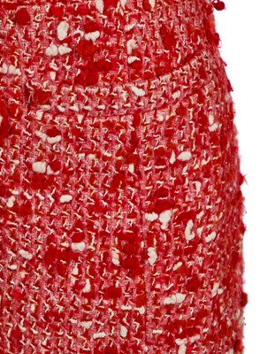 Lot 32 - A Chanel red and white speckled bouclé wool-blend suit, Autumn-Winter 2001-02