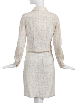 Lot 36 - A Chanel speckled-white tweed suit, Spring-Summer 2001
