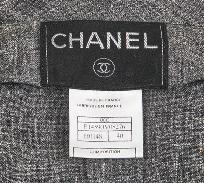 Lot 37 - A Chanel grey linen suit, Cruise 2000