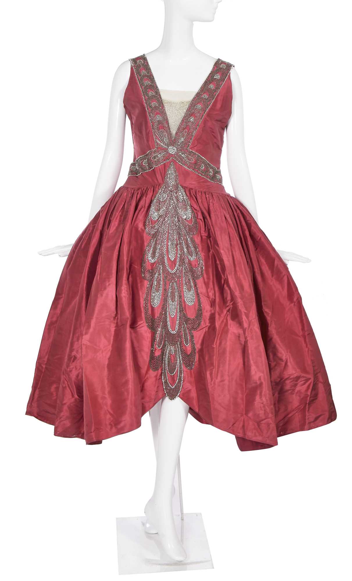 Lot 526 - A rare Jeanne Lanvin haute couture robe de style, Autumn-Winter 1926-27
