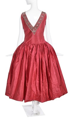 Lot 526 - A rare Jeanne Lanvin haute couture robe de style, Autumn-Winter 1926-27