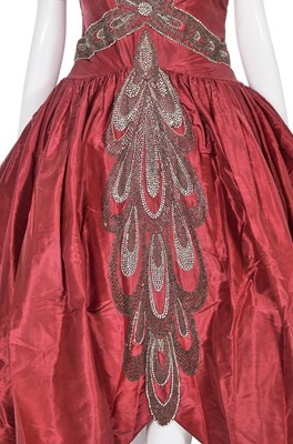 Lot 526 - A rare Jeanne Lanvin haute couture robe de style, Autumn-Winter 1926-27