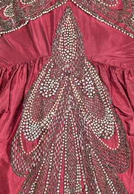 Lot 526 - A rare Jeanne Lanvin haute couture robe de style, Autumn-Winter 1926-27