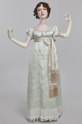 Lot 62 - An eau de Nil satin evening dress, probably French, 1807-1809