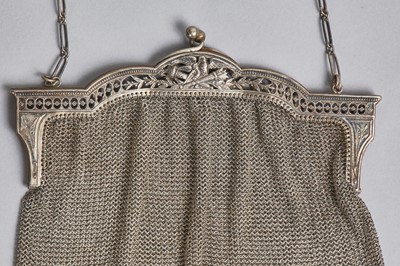 Lot 84 - A group of purses, reticules and purse frames, 1800-1910
