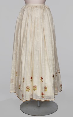 Lot 679 - An embroidered batiste skirt, late 18th century