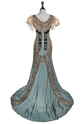 Lot 636 - A Joseph Horne Co embellished satin evening gown, Pennsylvania, America, 1911-13