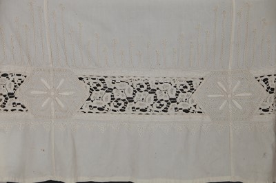 Lot 647 - A group of lingerie and nightwear, 1870s-1910s