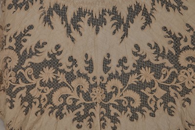 Lot 647 - A group of lingerie and nightwear, 1870s-1910s