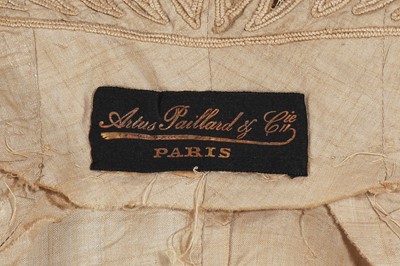 Lot 647 - A group of lingerie and nightwear, 1870s-1910s