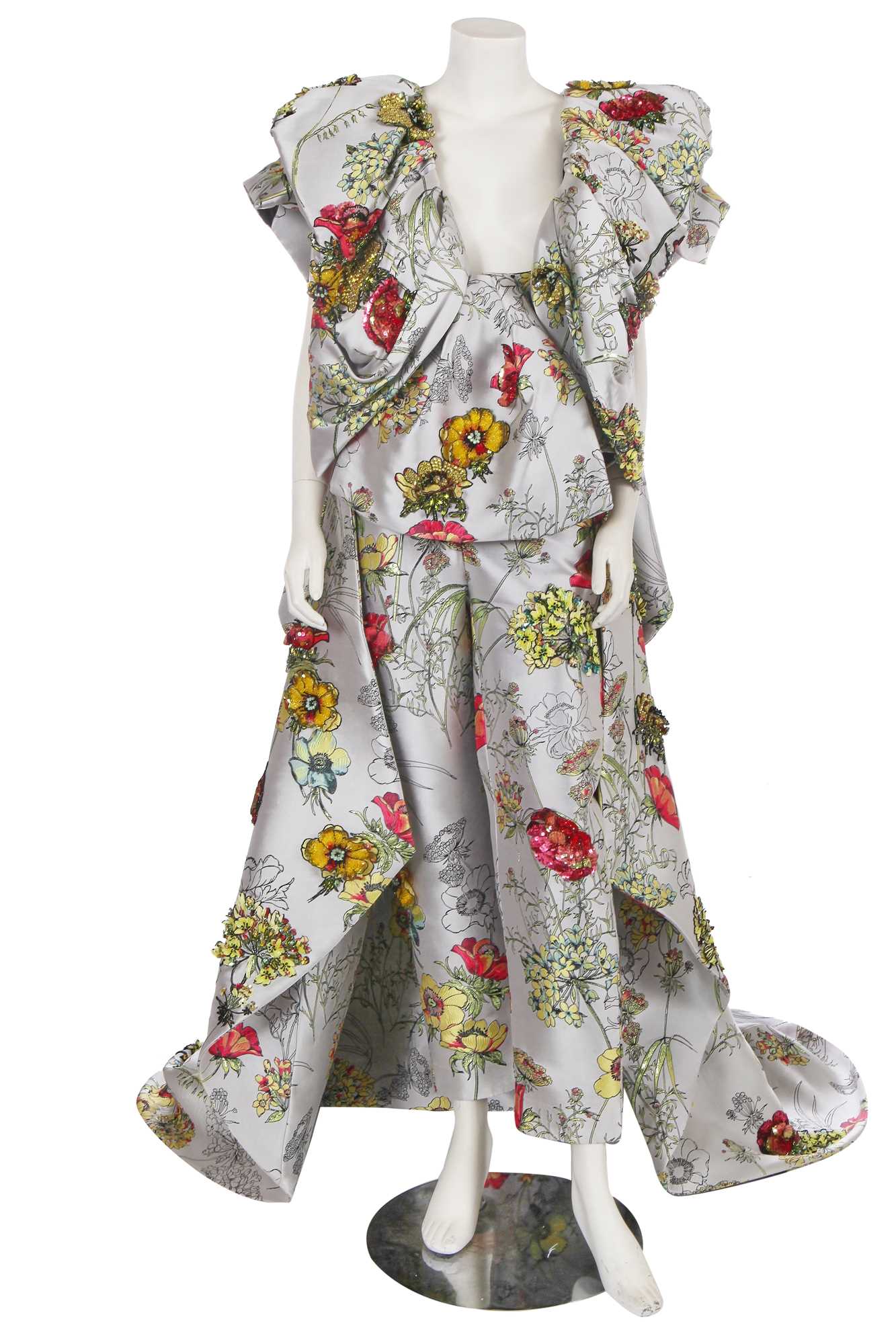 Lot 198 - A Halpern embellished silk brocade ensemble, Autumn-Winter 2020-21