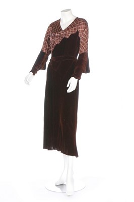 Lot 7 - A group of mainly daywear in autumnal shades,...