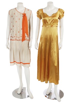 Lot 627 - An embroidered ivory silk summer dress, circa 1926