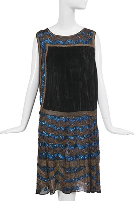Lot 463 - An Eliane beaded black velvet flapper dress, circa 1928