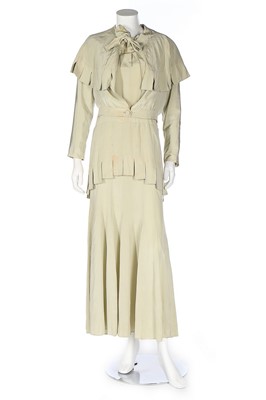 Lot 157 - A Lucien Lelong couture pale green silk gown...