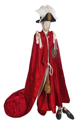 Lot 122 - The 2nd Earl of Dudley's Ede Son & Ravenscroft mantle and hat for The Most Honourable Order of the Bath, early 20th century
