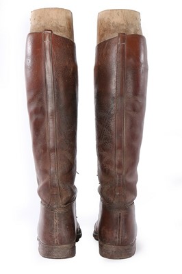Lot 67 - A pair of Maxwell London men's brown leather...