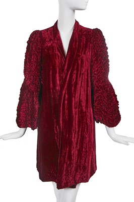 Lot 452 - An Elizabeth Handley Seymour burgundy velvet opera coat, circa 1935
