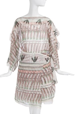 Lot 290 - A Zandra Rhodes printed chiffon ensemble, 'New York and Indian Feathers' collection, Autumn-Winter 1970-71