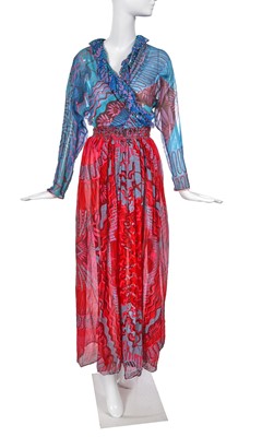 Lot 310 - A Zandra Rhodes printed silk chiffon ensemble, 'Uluru'/ Ayers Rock collection, Autumn-Winter 1974-75