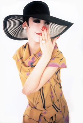 Lot 20 - Peggy Moffitt's Rudi Gernreich 'Van Dongen' printed silk ensemble, Resort 1964