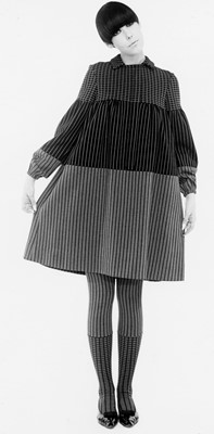 Lot 36 - Peggy Moffitt's Rudi Gernreich smock dress, Fall 1965