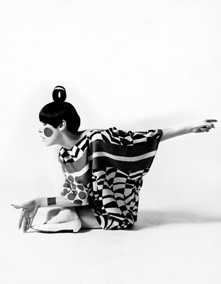 Lot 62 - Peggy Moffit's Rudi Gernreich 'Kite' dress, Resort 1967, worn in the 'BASIC BLACK' film, 1967