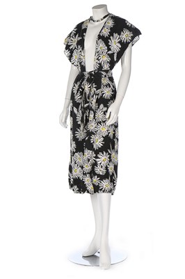 Lot 191 - A Sheridan Barnet for Quorum daisy print...