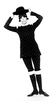 Lot 98 - Peggy Moffit's Rudi Gernreich black and brown squiggle weave 'Renaissance' ensemble, Fall 1968