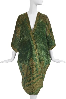 Lot 454 - A Mariano Fortuny stencilled green velvet tunic, circa 1930
