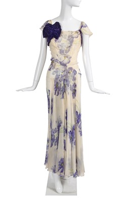 Lot 450 - A Jean Patou floral-print chiffon evening gown, 1938
