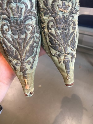 Lot 535 - A rare pair of high fashion silk damask shoes, French, 1720-30