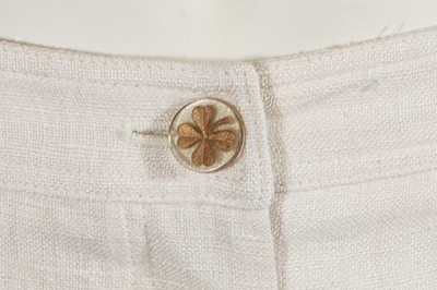 Lot 216 - A Chanel by Karl Lagerfeld white cotton and linen ensemble, 2000-2001