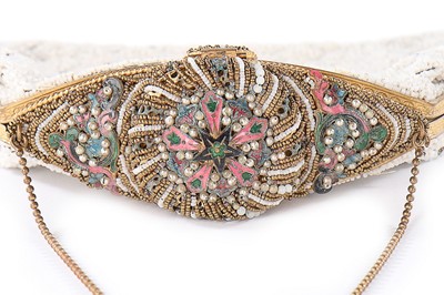 Lot 86 - A group of evening and day bags, mostly 1930s,...