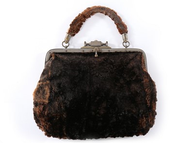 Lot 91 - A group of handbags and purses, 1880s-1900,...