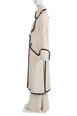 Lot 190 - A Jean-Louis Scherrer haute couture by Stéphane Rolland cream cashmere ensemble, Autumn-Winter 2005-06