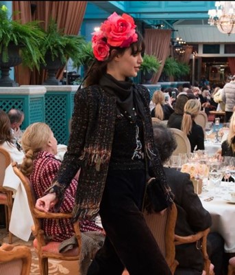 Lot 3 - A Chanel by Karl Lagerfeld fantasy tweed jacket, 'Paris Cosmopolite' collection, Metiers d'Art, Pre-Fall 2017