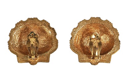 Lot 52 - A pair of Chanel by Goossens gilt shell earrings, 1970s