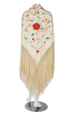 Lot 791 - An embroidered Cantonese shawl, Chinese 1920s