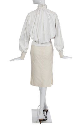 Lot 138 - An Alexander McQueen ensemble, 'Irere' collection, Spring-Summer 2003