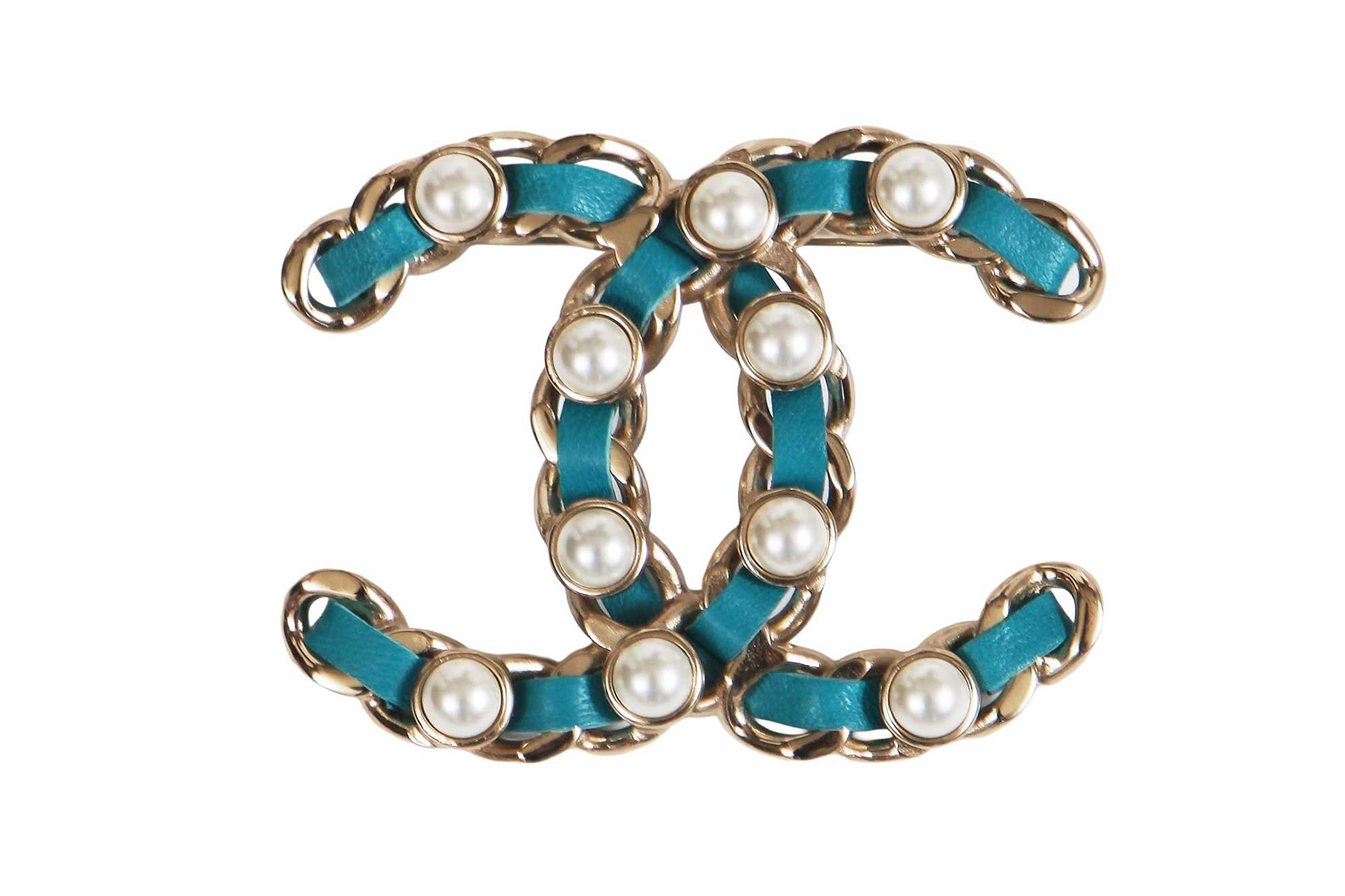 Lot 3 - A Chanel by Karl Lagerfeld leather and faux pearl brooch, 2019