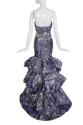 Lot 142 - An Oscar de la Renta chiné taffeta evening gown, Autumn-Winter 2013-14