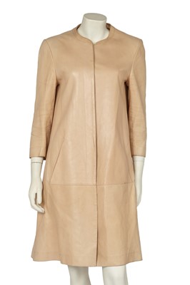 Lot 197 - An Alexander McQueen beige leather coat, Pre-Collection Spring-Summer 2004