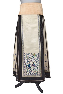 Lot 808 - An embroidered skirt, qun, Chinese, circa 1900
