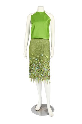 Lot 369 - An Oscar de la Renta green silk ensemble, Spring-Summer 1999